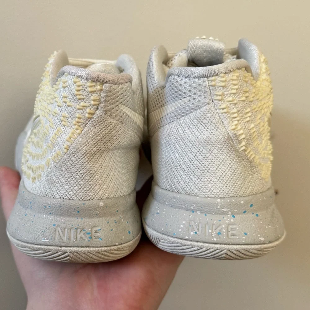 Nike Kyrie 3 Ivory white bone high top basketball sneakers shoes - Picture 6 of 9